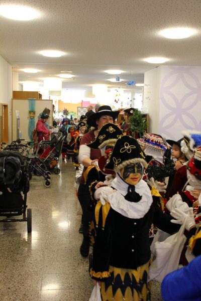 Güdelzischtig Kinderfasnacht, Bild 28
