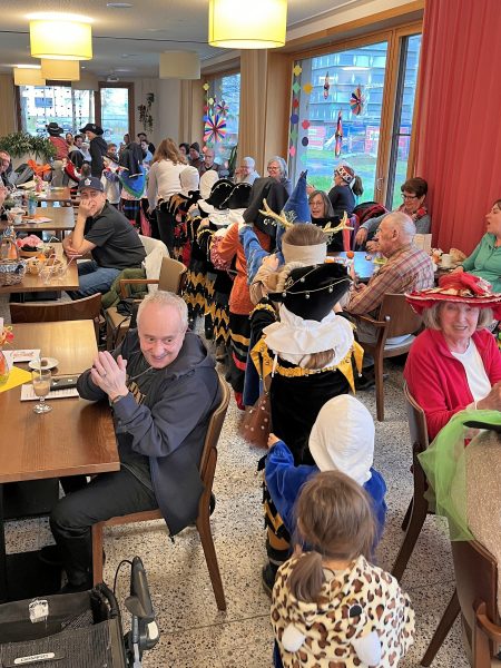 Güdelzischtig Kinderfasnacht, Bild 22